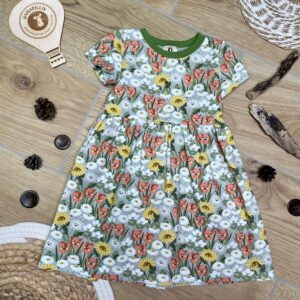 Kleid "Fröhliche Blümchen" (Grösse 92)